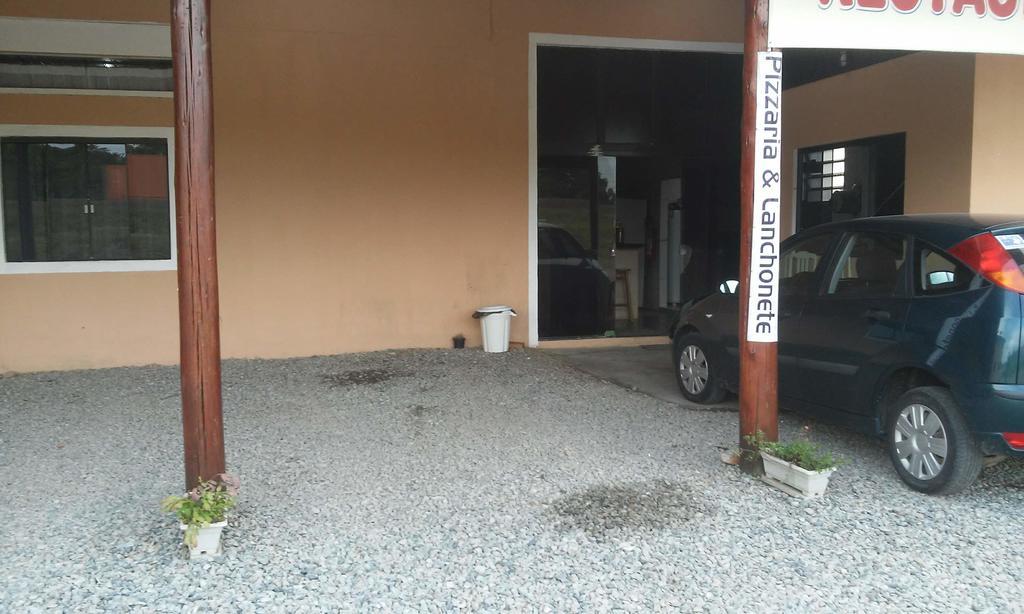 Hotel E Pousada Via Mar Itapocu Eksteriør billede